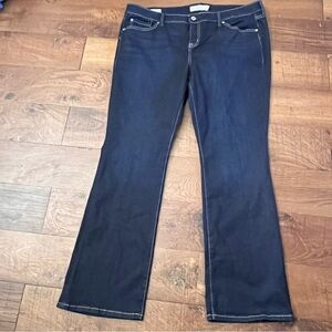 NWT torrid Womens dark wash slim boot cut denim jeans 20R regular